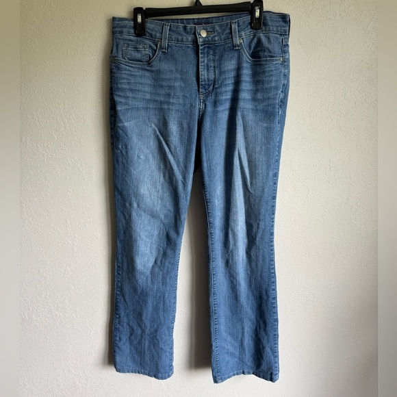 NYDJ Mid Light Wash Blue Denim Bootcut Jeans Womens 12 Stretch Casual - Picture 1 of 5